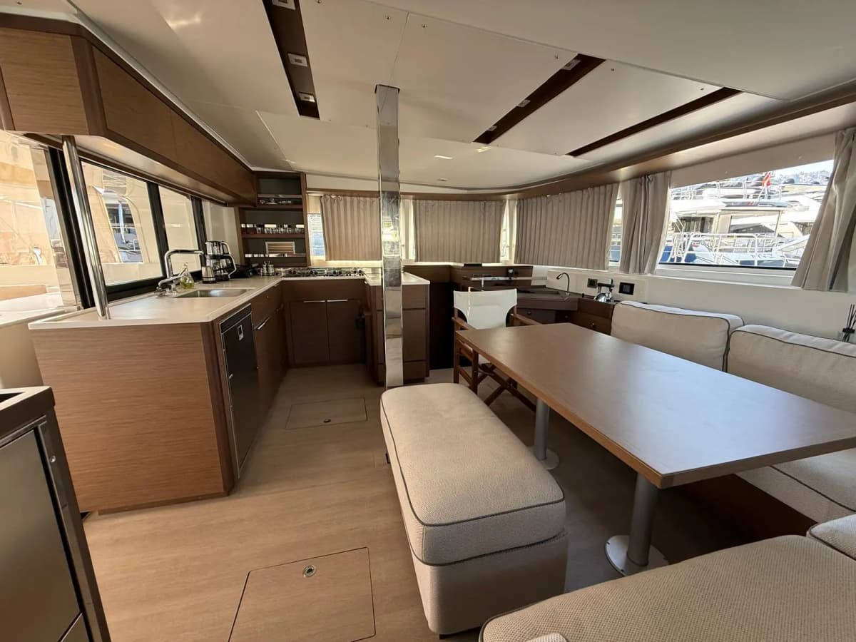 Lagoon 46 - 4