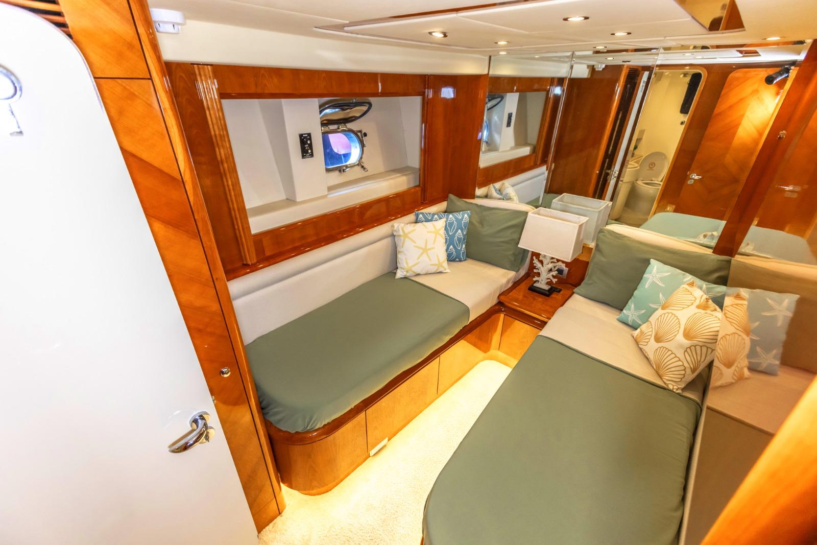 River Azimut 85 (14)