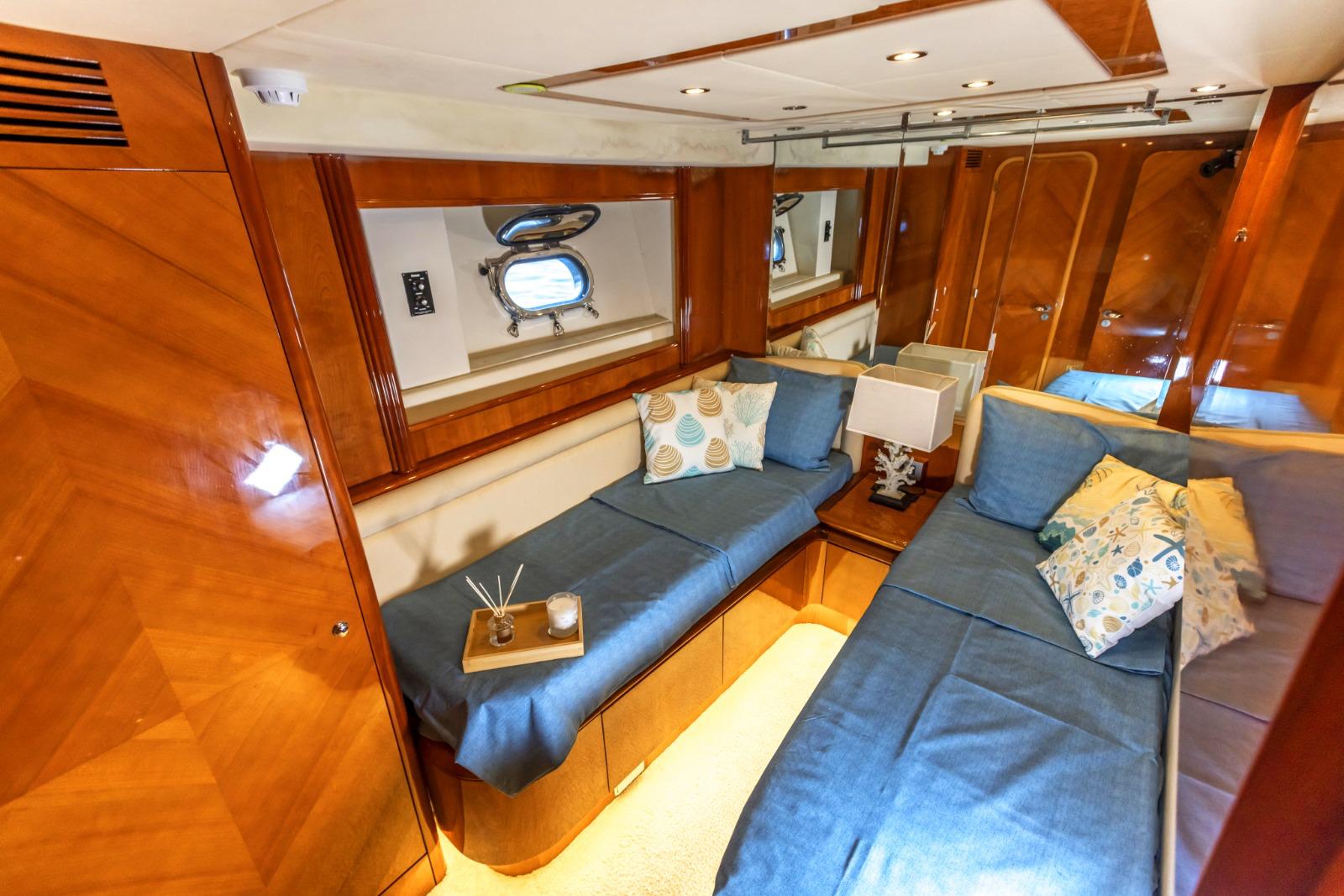 River Azimut 85 (2)