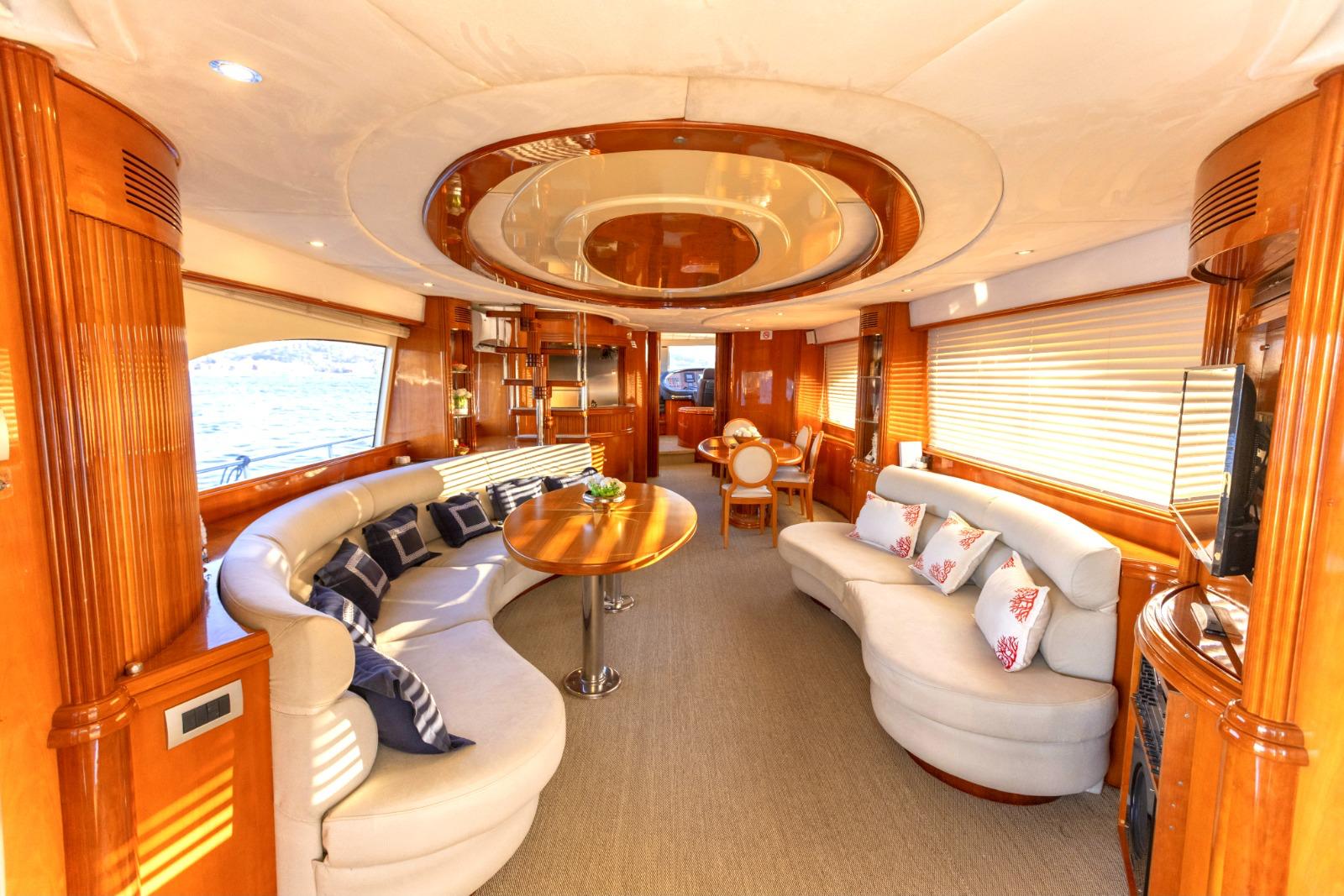River Azimut 85 (6)